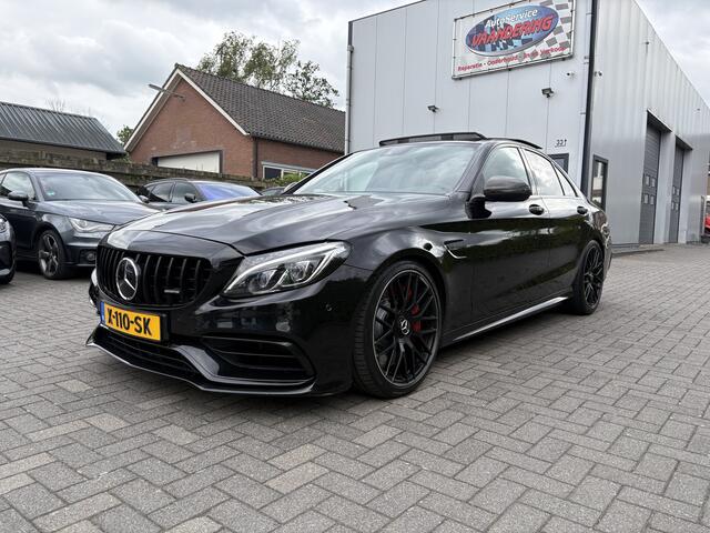 Mercedes-Benz C-KLASSE AMG 63 S PANO / Schaalstoelen / Sfeerverlichting / Facelift / Carbon Pano / Schaalstoelen / Sfeerverlichting / Facelift / Carbon