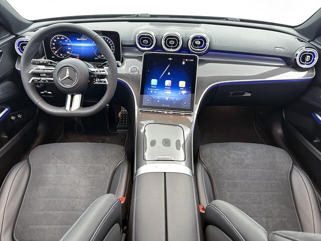 Mercedes-Benz C-KLASSE Estate 300 e 140 Years Edition | Winterpakket | Comfortpakket Plus | Parkeerpakket met 360°-camera | Trekhaak | Panoramaschuifdak | Middenconsole metaalstructuur | DISTRONIC | 19" multispaaks lichtmetalen AMG-velgen |