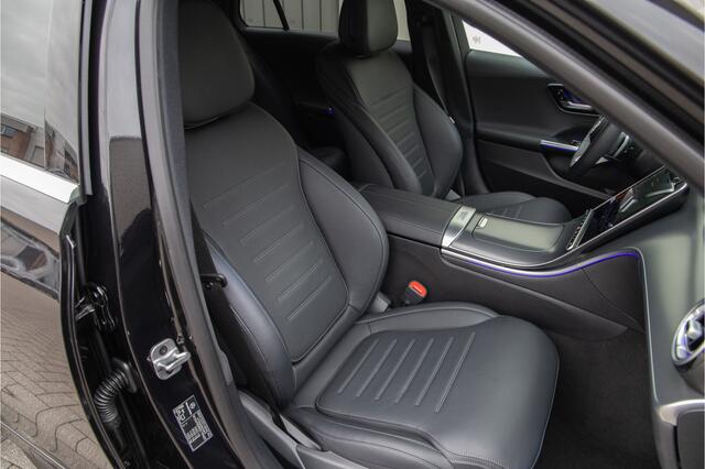 Mercedes-Benz C-KLASSE Estate 300 e AMG Premium, Leder, Distronic, Trekhaak, Camera, Hybrid 2025