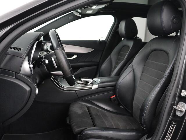 Mercedes-Benz C-KLASSE Estate 300 e Business Solution AMG Limited | SOH 86,1% | Panoramadak | Trekhaak | 360 Camera | Stoelverwarming | Cruise control | Navigatie | Climate control | Bluetooth | DAB+ | Carplay | Sfeerverlichting |
