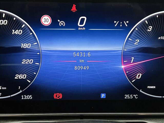 Mercedes-Benz C-KLASSE Estate 200 Launch Edition Luxury Line | Panoramadak | Leder | Burmester | 360 Camera | Memory | Inclusief 24 maanden MB Certified garantie voor Europa.
