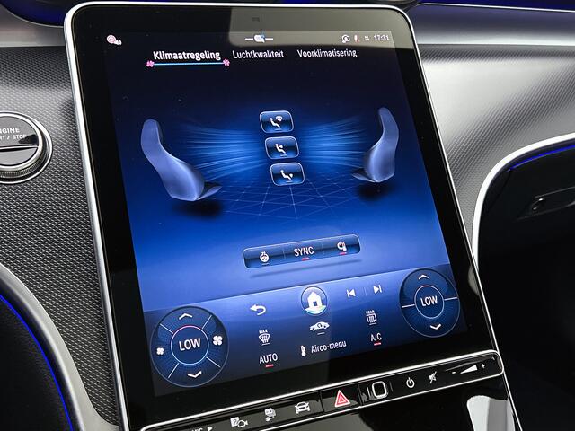 Mercedes-Benz C-KLASSE 300 e Business Solution Luxury | Winterpakket | Trekhaak | Warmtewerend, donkergetint glas | Panoramaschuifdak | GUARD 360° Plus | 18 inch vijf-dubbelspaaks lichtmetalen velgen |