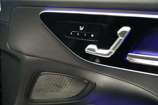 Mercedes-Benz C-KLASSE 180 AMG Line|Pano|Camera|Carplay