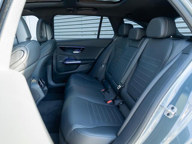 Mercedes-Benz C-KLASSE Estate 300 e Business Solution AMG Panorama dak | Trekhaak