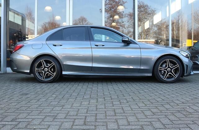 Mercedes-Benz C-KLASSE 180 AMG Line | Night edition | Apple Carplay | Trekhaak