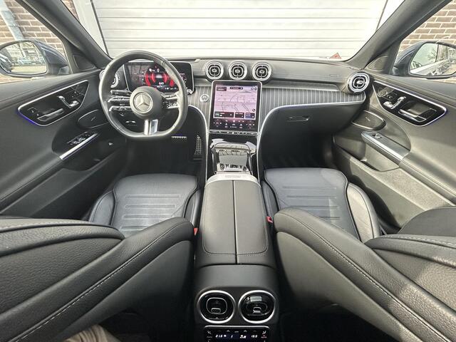 Mercedes-Benz C-KLASSE 180 AMG Line | Trekhaak | Panoramadak | | Head Up display