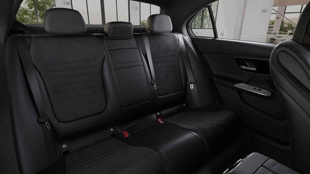 Mercedes-Benz C-KLASSE 300 e AMG Line | Panoramadak | Night | Sfeerverlichting | Getint glas | Stoelverwarming | Keyless | 360 graden camera |