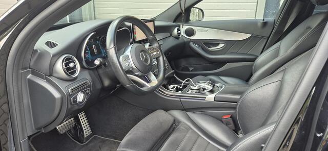Mercedes-Benz C-KLASSE 180 Business Solution AMG Dealer onderhouden |1 jaar dealer garantie | Nieuwe APK | Aangeboden van een particulier, wordt nog mee gereden.