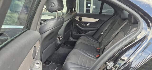 Mercedes-Benz C-KLASSE 180 Business Solution AMG Dealer onderhouden |1 jaar dealer garantie | Nieuwe APK | Aangeboden van een particulier, wordt nog mee gereden.