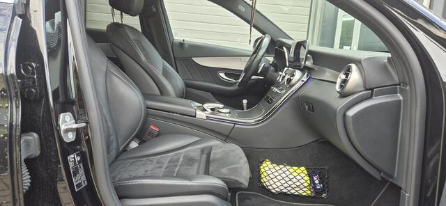 Mercedes-Benz C-KLASSE 180 Business Solution AMG Dealer onderhouden |1 jaar dealer garantie | Nieuwe APK | Aangeboden van een particulier, wordt nog mee gereden.
