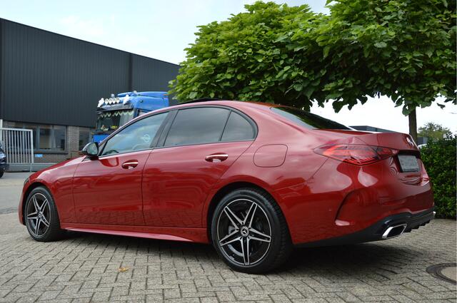 Mercedes-Benz C-KLASSE 400 e 4MATIC AMG Line PANORAMADAK | BURMESTER | HUD | DIGITAL LICHT | MEMORY | DASHCAM | KEYLESS | SFEERVERL | ENZ