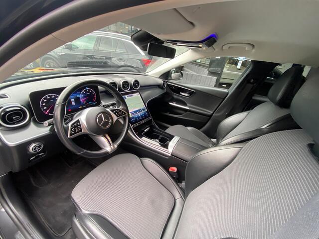 Mercedes-Benz C-KLASSE 180 LUXURY LINE AUT9 DIGI DASH APPLE CARPLAY LEDER NAVI AIRCO LANE ASSIST LMV PDC CAMERA
