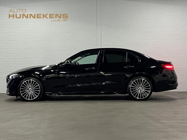 Mercedes-Benz C-KLASSE 180 AMG Line Ambiente verlichting | Cruise control | Stoelverwarming | Achteruitrij camera | AMG wielen | Carplay | Dodehoek | Navigatie