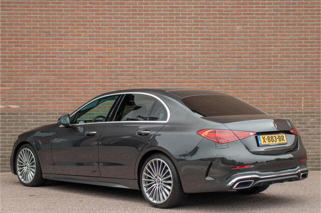 Mercedes-Benz C-KLASSE 180 AMG Line, Origineel NL, 360 Camera, Memory, Augmented Reality, Leder, Keyless, Sfeerverlichting.