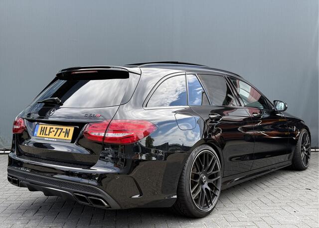 Mercedes-Benz C-KLASSE 63-AMG Estate BWJ 2017 | 476 PK | BURMESTER | PANO | ADAPT. CRUISE | AUTO PILOT | MULTIBEAM | HUD | MEMORY | DODE HOEK | VOL LEDER | CAM. | SPORTUITLAAT | VERLAAGD | STOELVERW. |