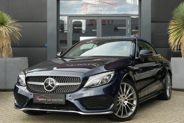 Mercedes-Benz C-KLASSE Cabrio 400 4MATIC AMG Prestige | 334PK | Burmester | Airscarf | 360° Een bijzonder fraaie Mercedes-Benz C 400 4MATIC Cabriolet met de krachtige 3.0 liter V6-benzinemotor, goed voor maar liefst 334 PK en 480 Nm koppel. Dankzij de 4MATIC vierwielaandrijving en d