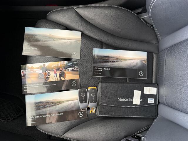 Mercedes-Benz C-KLASSE Estate 200 Premium Plus Pack / Elektrische Wegklapbare Trekhaak ( 1800 KG Trekgewicht ) / Stoelverwarming / Apple Carplay / Android Auto / Achteruitrijcamera / Multibeam Led