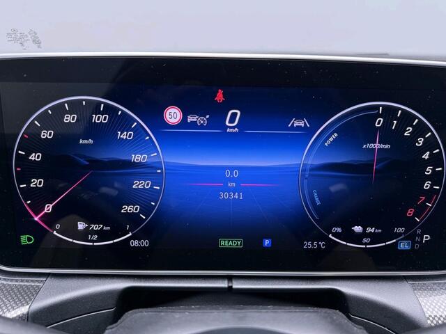 Mercedes-Benz C-KLASSE 300 e Business Solution AMG AMG Line | Night Pakket | Panorama Schuif-Kanteldak | Parkeerpakket met 360°-camera | Digital Licht | Sfeerverlichting. Inclusief 24 maanden MB Certified garantie voor Europa.