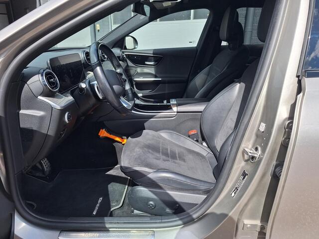 Mercedes-Benz C-KLASSE Estate 200 Launch Edition AMG Line | Trekhaak Wegklapbaar | Night Pakket | Achteruitrijcamera | Stoelverwarming | Sfeerverlichting | Dodehoekassistent | Elektrisch Bedienbare Achterklep