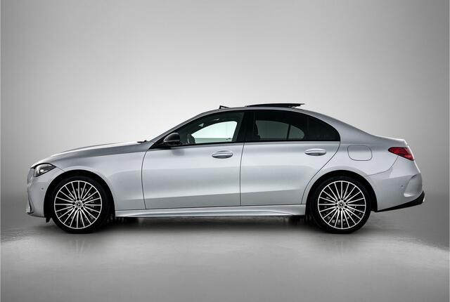 Mercedes-Benz C-KLASSE 300 e 140 Years Edition | Comfortpakket Plus | Nightpakket | Winterpakket | Parkeerpakket met 360°-camera | Panoramaschuifdak | 360° camera | DISTRONIC | GUARD 360° Plus | 19" multispaaks lichtmetalen AMG-velgen |