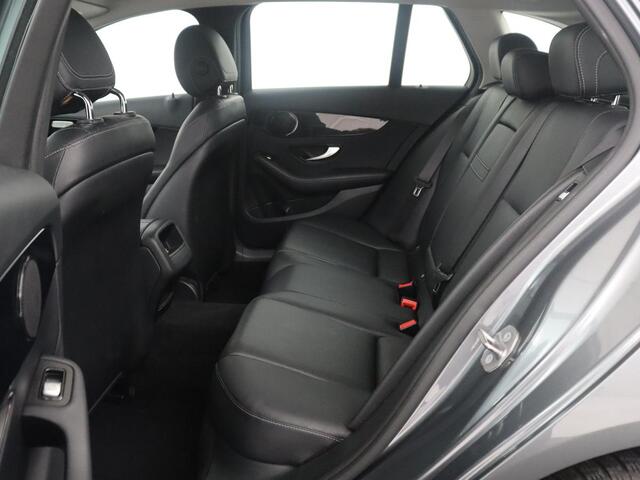 Mercedes-Benz C-KLASSE Estate 200 CDI Ambition | Leder | Stoelverwarming | Cruise control | Navigatie | Bluetooth | Climate control | Lichtmetaal |