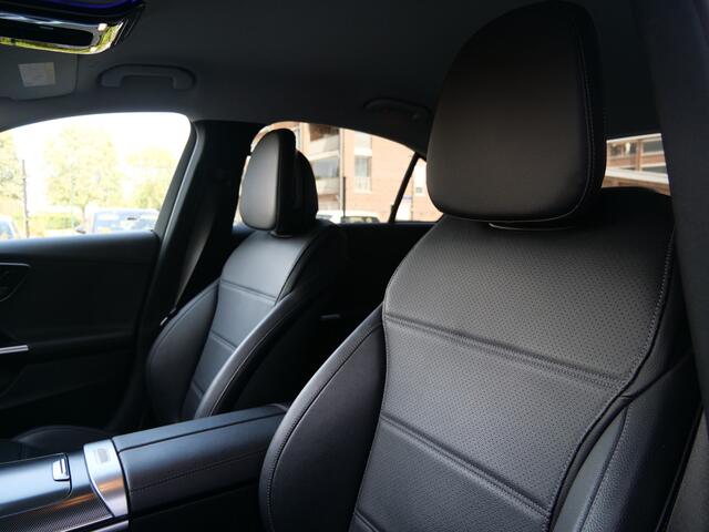 Mercedes-Benz C-KLASSE 180 Luxury Line 170 Pk Automaat Navi / DAB / Apple Carplay / Camera / Leer