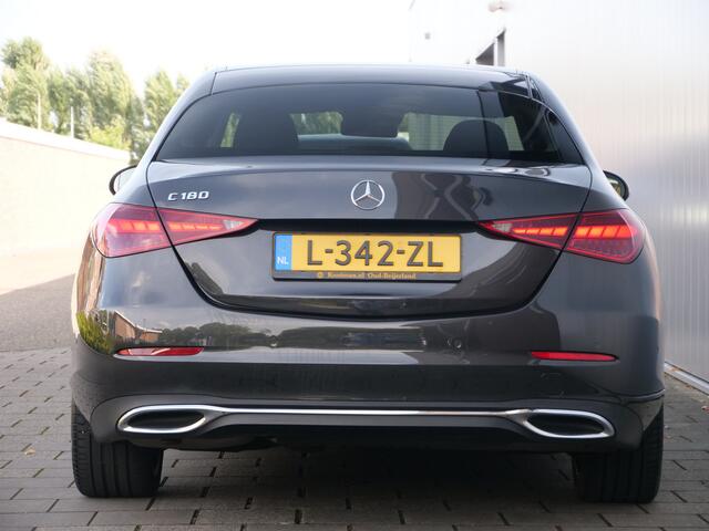Mercedes-Benz C-KLASSE 180 Luxury Line 170 Pk Automaat Navi / DAB / Apple Carplay / Camera / Leer