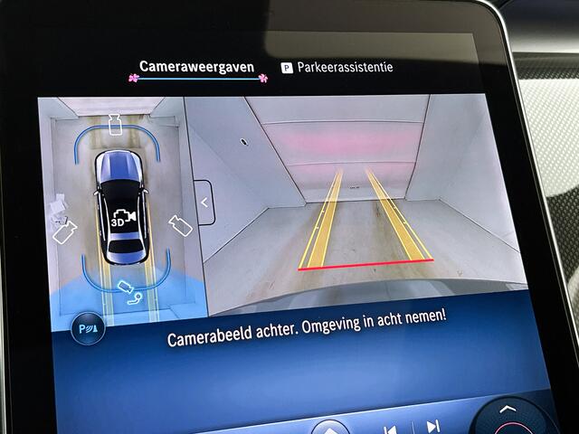 Mercedes-Benz C-KLASSE 300 e Business Solution AMG | Panoramadak | Trekhaak | 360° camera | Nightpakket | Multispaaks velgen | Inclusief 24 maanden MB Certified garantie voor Europa.