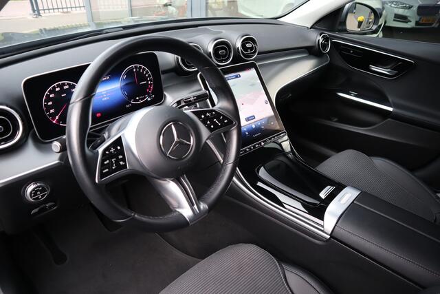 Mercedes-Benz C-KLASSE Estate 300 e Business Line Comfort Stoelen High Performance LED-koplampen Stoelverwarming Uitklapbare Trekhaak Etc.