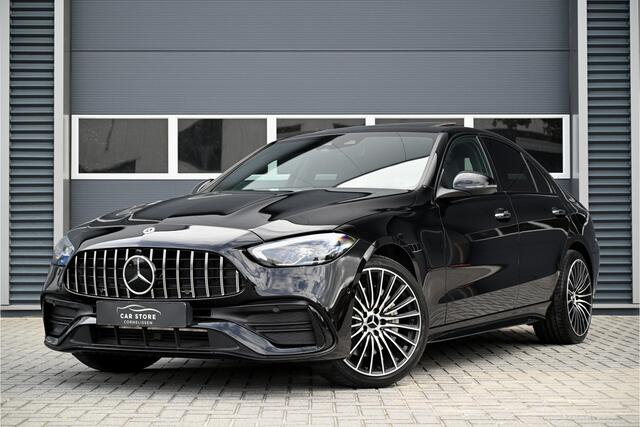 Mercedes-Benz C-KLASSE 300e AMG / SCHUIFDAK / C63 / LEDER / CAMERA / SFEERVERLICHTING / LED / 19"