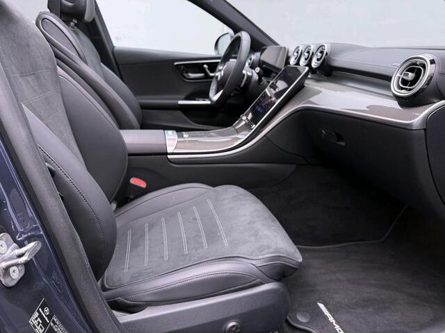 Mercedes-Benz C-KLASSE 300 e Star Edition LIMITED AMG Line | Night Pakket | Panorama Schuif-Kanteldak | Parkeerpakket met achteruitrijcamera | Alarm | Sfeerverlichting. Inclusief 24 maanden Mercedes-Benz Certified garantie voor Europa.
