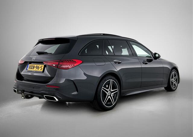 Mercedes-Benz C-KLASSE Estate 300 e AMG Line | AMG-LIne In en exterieru | Sfeefverlichting | Stoe verwarming + Koeling | Trekhaak | Pano- Schuif kanteldak | Inclusief 24 maanden Mercedes-Benz Certified garantie voor Europa.