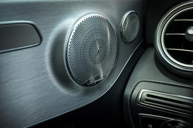 Mercedes-Benz C-KLASSE Coupé 300 AMG Line * Premium Plus Pack
