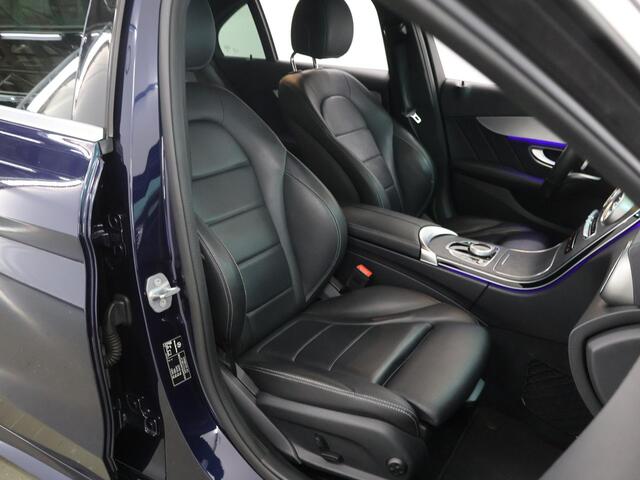 Mercedes-Benz C-KLASSE 180 Premium Pack | AMG | Digitaal dashboard | Achteruitrijcamera | Stoelverwarming |