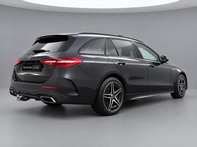 Mercedes-Benz C-KLASSE Estate 300 e Business Solution AMG | Panorama - Schuifdak | Trekhaak Wegklapbaar | Memorystoelen | Digital Light | Burmester Surround Sound | 360° Camera | Head-Up Display | Nightpakket