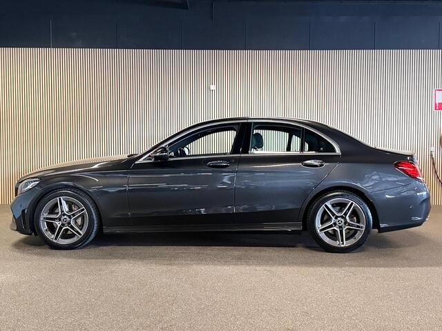 Mercedes-Benz C-KLASSE 180 AMG STYLING-CAMERA-DIGI DASH-APPLE CARPLAY-DODEHOEK-COMPLEET
