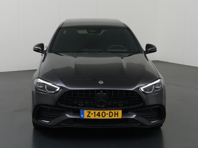Mercedes-Benz C-KLASSE 300 e AMG Line | Panoramadak | Night | Sfeerverlichting | Getint glas | Stoelverwarming | Keyless | 360 graden camera |