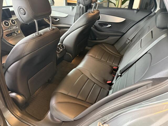 Mercedes-Benz C-KLASSE Estate 300 e Business Solution AMG ** Leder ** 360 camera ** Rijbereik tot 50km