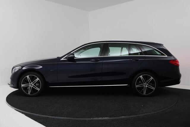 Mercedes-Benz C-KLASSE Estate 300 e Premium Plus Pack (BURMEISTER, STOELVERWARMING, SFEEVERLICHTING, ELEKTR STOELEN, NAVIGATIE, PARKEERSENSOREN)
