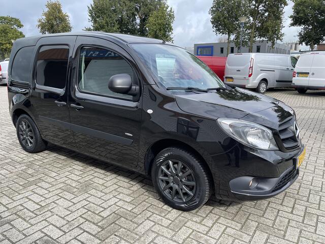 Mercedes-Benz CITAN 108 CDI BlueEFFICIENCY euro 6 diesel / vaste prijs rijklaar ¤ 8950 ex btw / lease vanaf ¤ / airco / zwart metallic / lichtmetalen velgen