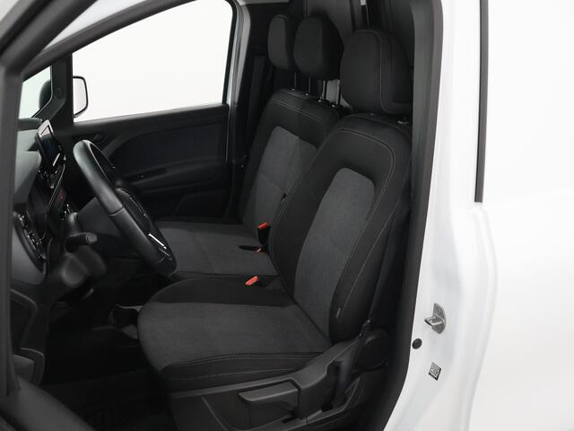 Mercedes-Benz CITAN 110 CDI | Aut. | L1 Pro | Parkeercamera | Stoelverwarming | Airco | Keyless Go | 3-zits | Trekhaak | Certified |