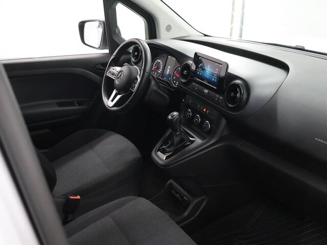 Mercedes-Benz CITAN 110 CDI | Aut. | L1 Pro | Parkeercamera | Stoelverwarming | Airco | Keyless Go | 3-zits | Trekhaak | Certified |