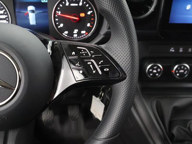 Mercedes-Benz CITAN 108 CDI GB L1
