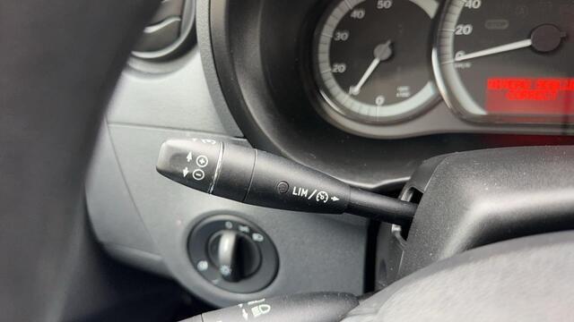 Mercedes-Benz CITAN 108 CDI EURO 6 Trekhaak Cruise control Dealer onderhouden.
