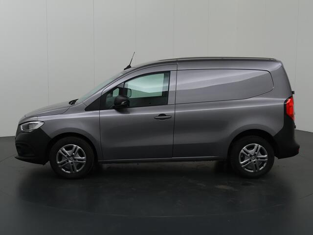Mercedes-Benz CITAN 108 CDI L1 Pro | Parkeercamera | Airco | verwarmde Voorruit | Bluetooth | Cruise Control | trekhaak 1500kg | Achterdeuren | Comforstoel Chauffeur | Certified |