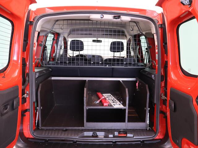 Mercedes-Benz CITAN Tourer 111 CDI 5-PERSOONS EURO 6 GEEL KENTEKEN *17.675 KM* + TREKHAAK | NAVIGATIE | DAB