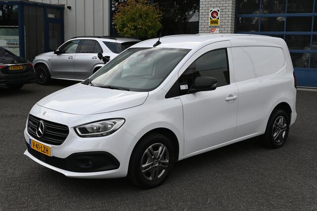 Mercedes-Benz CITAN 110 CDI L1 Pro 3 Zitplaatsen, MBUX met navigatie en camera