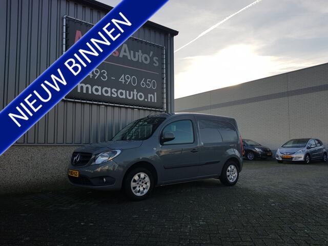 Mercedes-Benz CITAN 112 1.2i automaat aangepaste auto voor mindervalide !!!