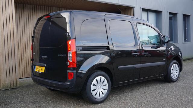 Mercedes-Benz CITAN 109 CDI 90pk BlueEFFICIENCY Business Ambition *Marge Bus* Airco Cruise Control PDC *Euro6* *NL Citan*