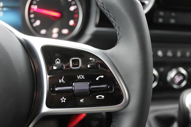 Mercedes-Benz CITAN 112 CDI L1 Pro LED, Navigatie en camera
